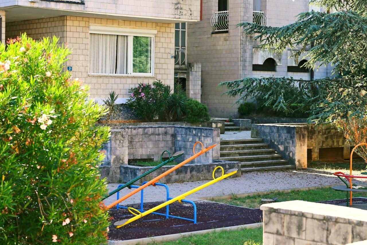 Apartment Luce Njivice Exterior foto